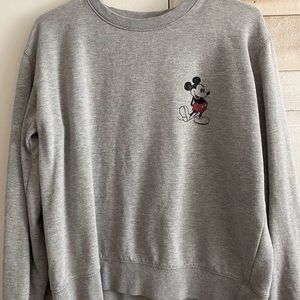 Disney sweater crewneck